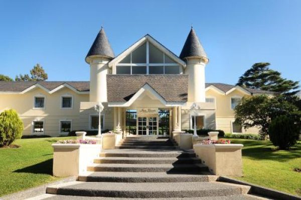 parque-hotel-jean-clevers-exterior-11f87f20